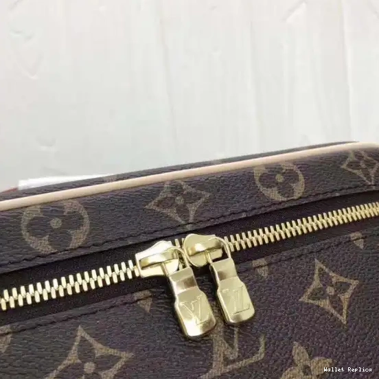 Cheap VUITTON LOUIS BAG TOILETRY 0703